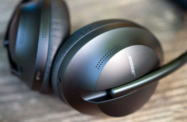 Обзор Bose Noise Cancelling Headphones 700: лучшие наушники с шумоподавлением