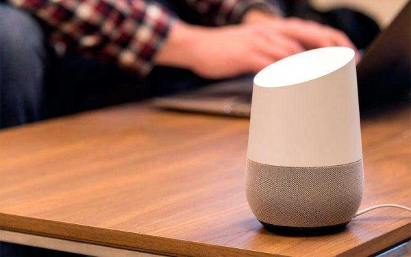 Отзывы на Google Home – Обзор голосового помощника для дома