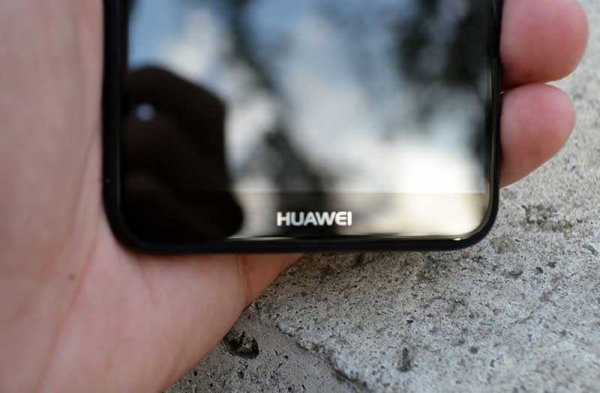 Обзор Huawei P Smart: ещё один средний смартфон