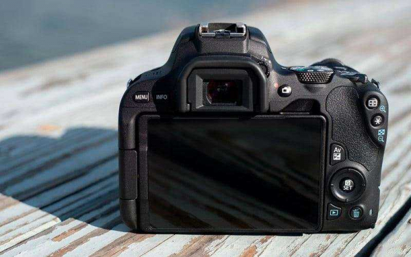 Обзор Canon EOS Rebel SL2 — Самая компактная зеркалка с привлекательной ценой