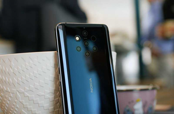 Обзор Nokia 9 PureView: 5-камер перекроют любые недостатки