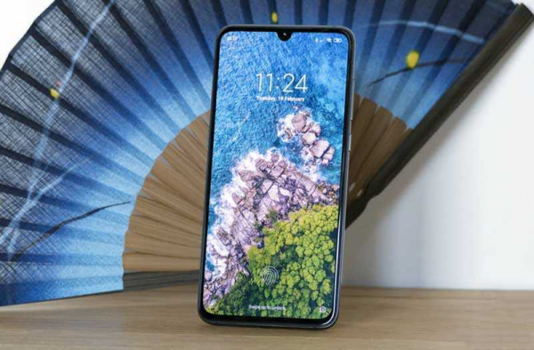 Обзор Xiaomi Mi 9: новейшие технологии по разумной цене