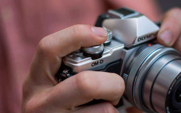 Компактная камера Olympus OM-D E-M10 Mark II – Обзор TehnObzor