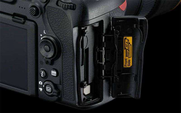 45,7 мегапиксель полнокадровой славы: это Nikon D850