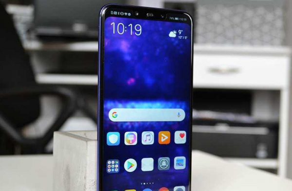 Обзор телефона Huawei Nova 3 отличного со всех сторон