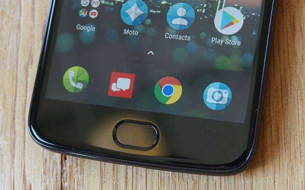 Отзыв на Moto E4 — Бюджетный телефон тоже может быть хорошим